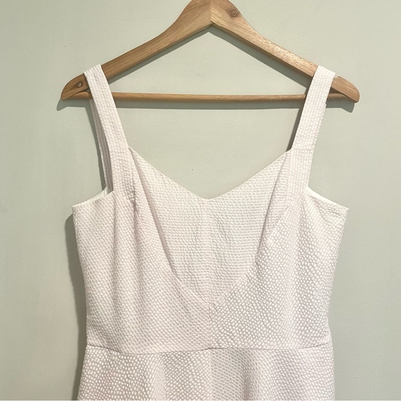 Ann Taylor pink & white seersucker summer dress - Picture 8 of 14